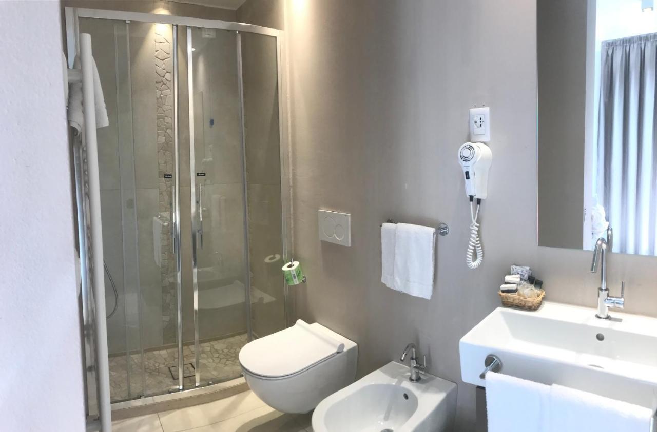 Hotel Villa Hermosa Риччоне Экстерьер фото