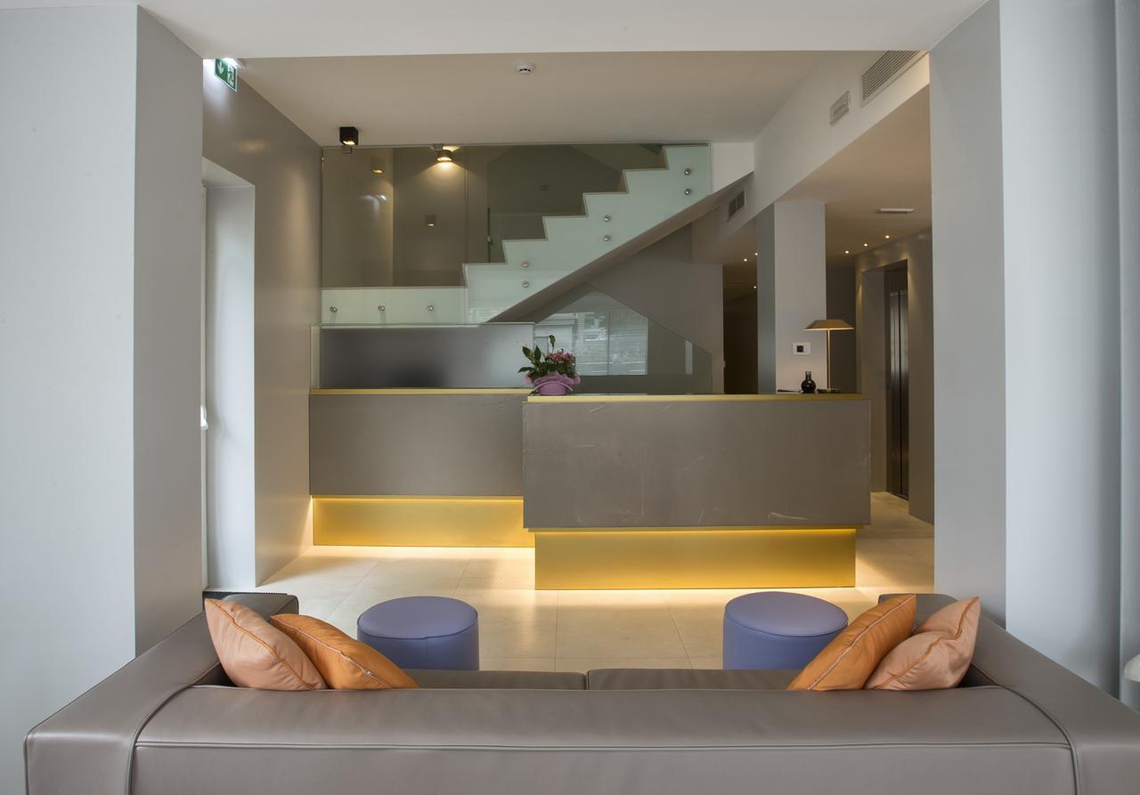 Hotel Villa Hermosa Риччоне Экстерьер фото